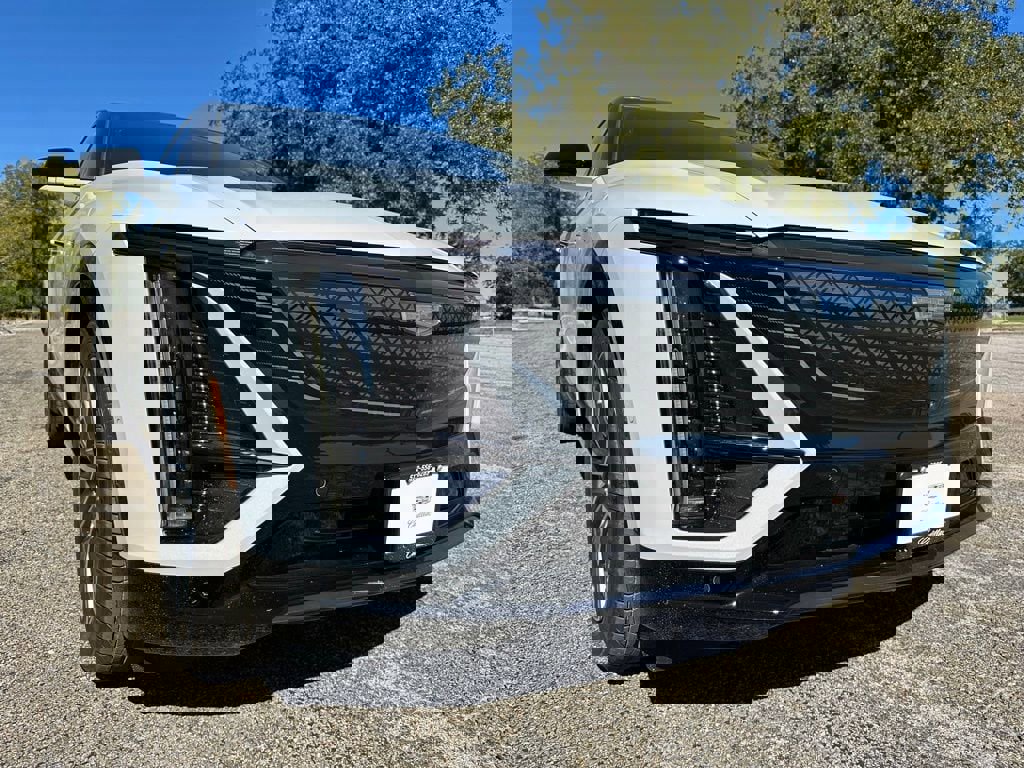 New 2026 Cadillac Lyriq Sport image 8