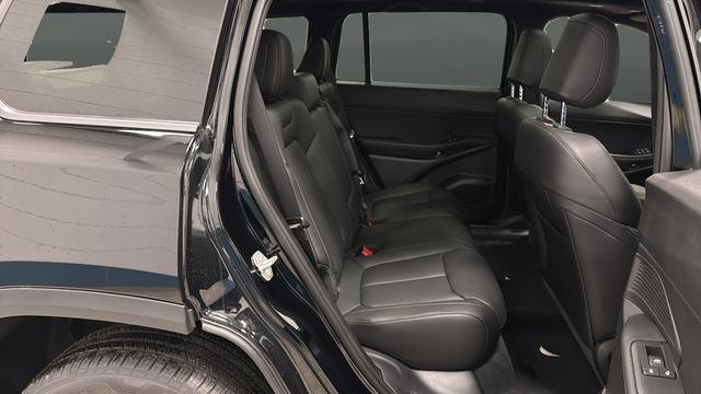 New 2026 Jeep Cherokee Limited AWD/4WD image 26