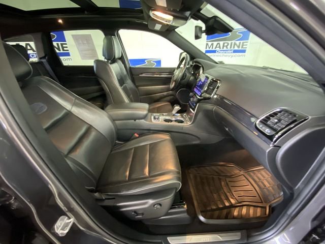 Used 2020 Jeep Grand Cherokee Overland AWD/4WD image 35