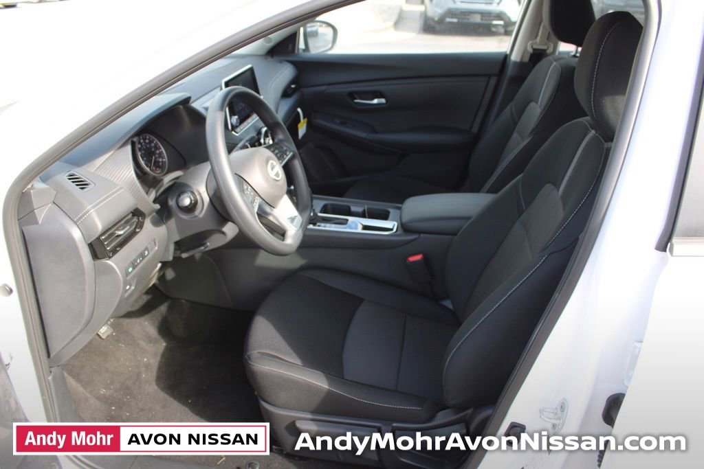 New 2025 Nissan Sentra SV image 8