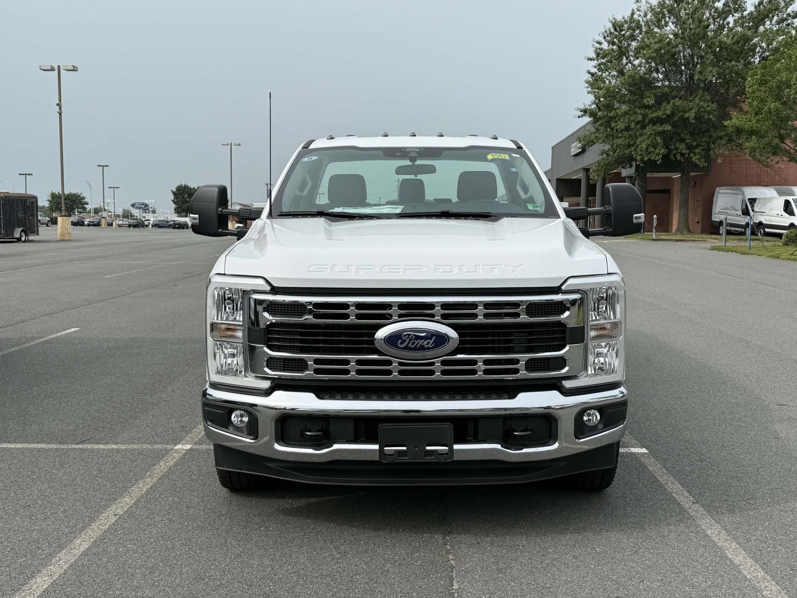 New 2025 Ford F350 XL w/ XL Chrome Package RWD image 6