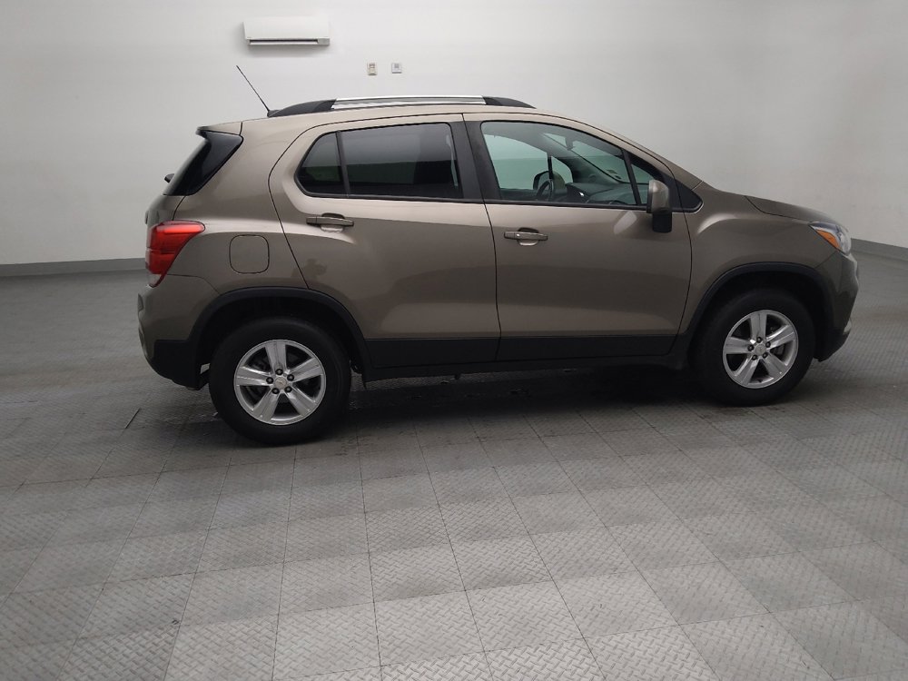 Used 2022 Chevrolet Trax LT w/ Driver Confidence Package AWD/4WD image 10