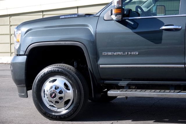 Used 2017 GMC Sierra 3500 Denali w/ Duramax Plus Package image 12