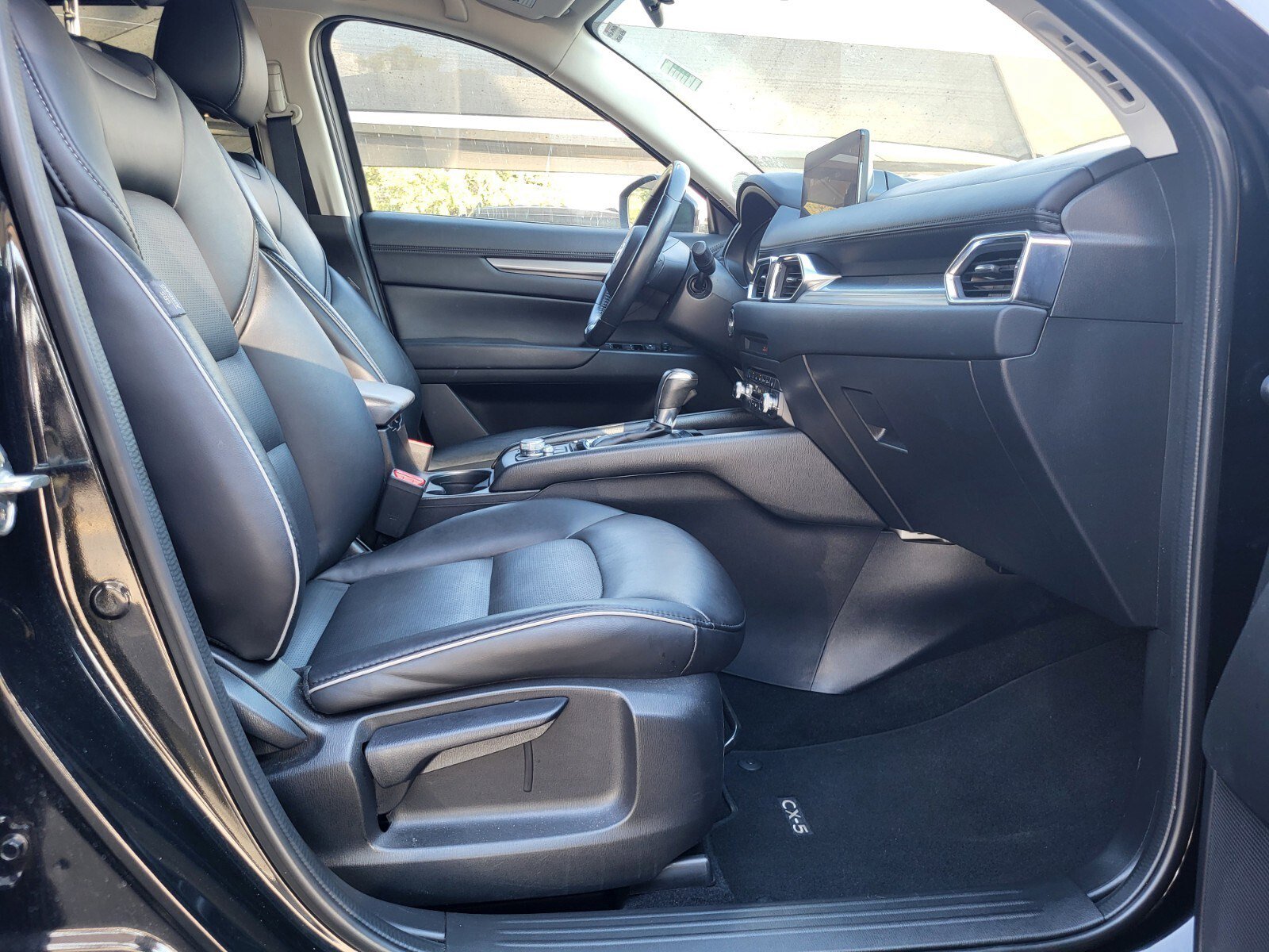 Used 2024 MAZDA CX-5 AWD 2.5 S w/ Select Package image 12