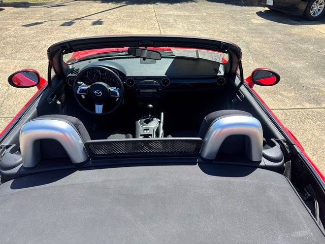 Used 2007 MAZDA MX-5 Miata Sport w/ Appearance Pkg RWD image 6
