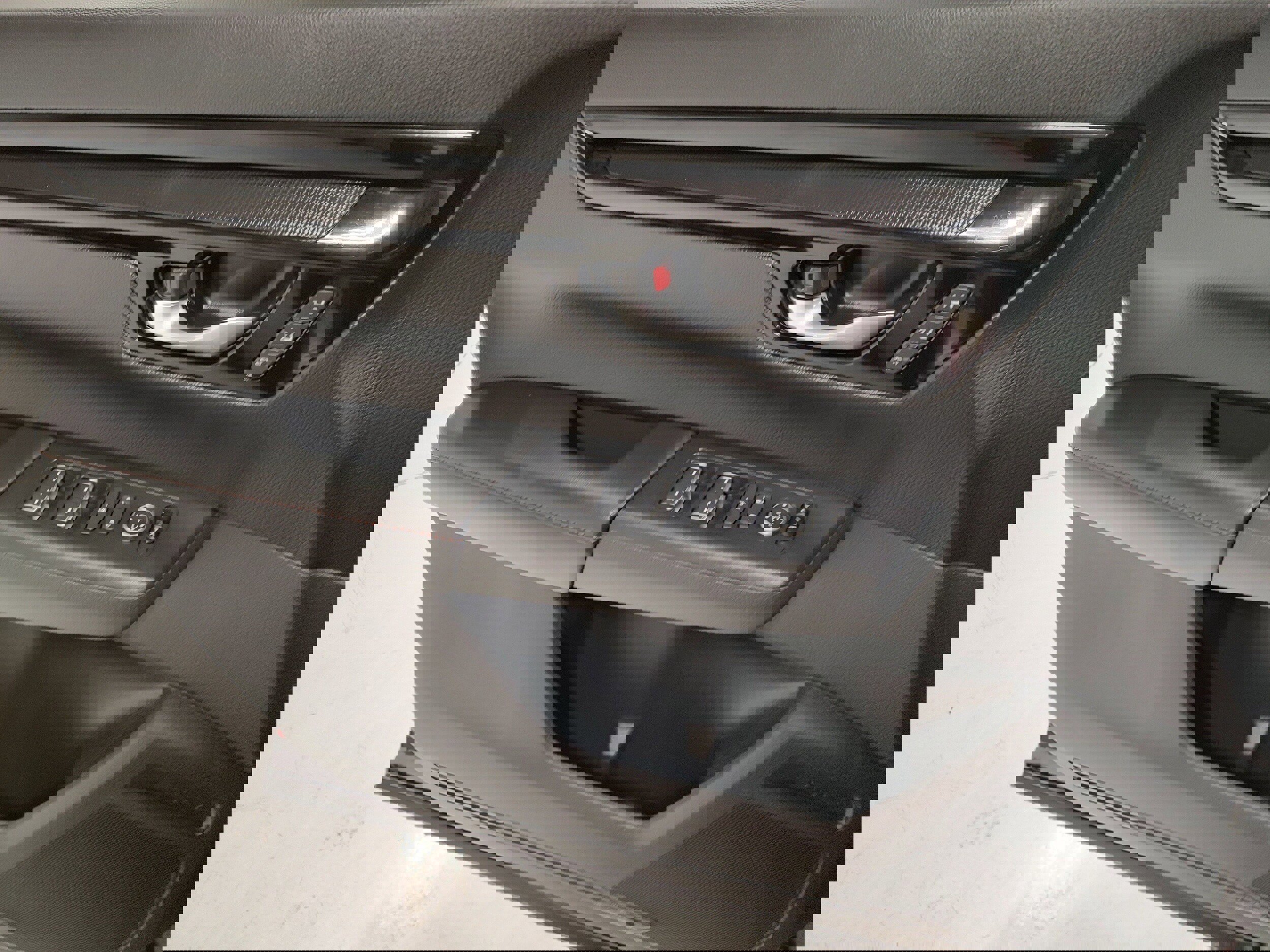 Used 2023 Honda CR-V Sport Touring image 9