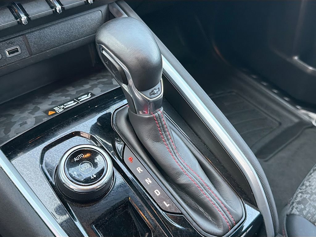 Used 2023 Chevrolet Colorado Z71 w/ Z71 Convenience Package 2 image 17