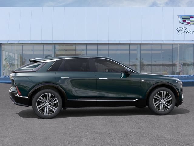 New 2026 Cadillac Lyriq Luxury w/ LPO, Floor Liner Package AWD/4WD image 5