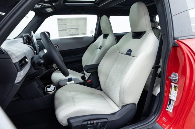 Certified 2025 MINI Cooper S image 22