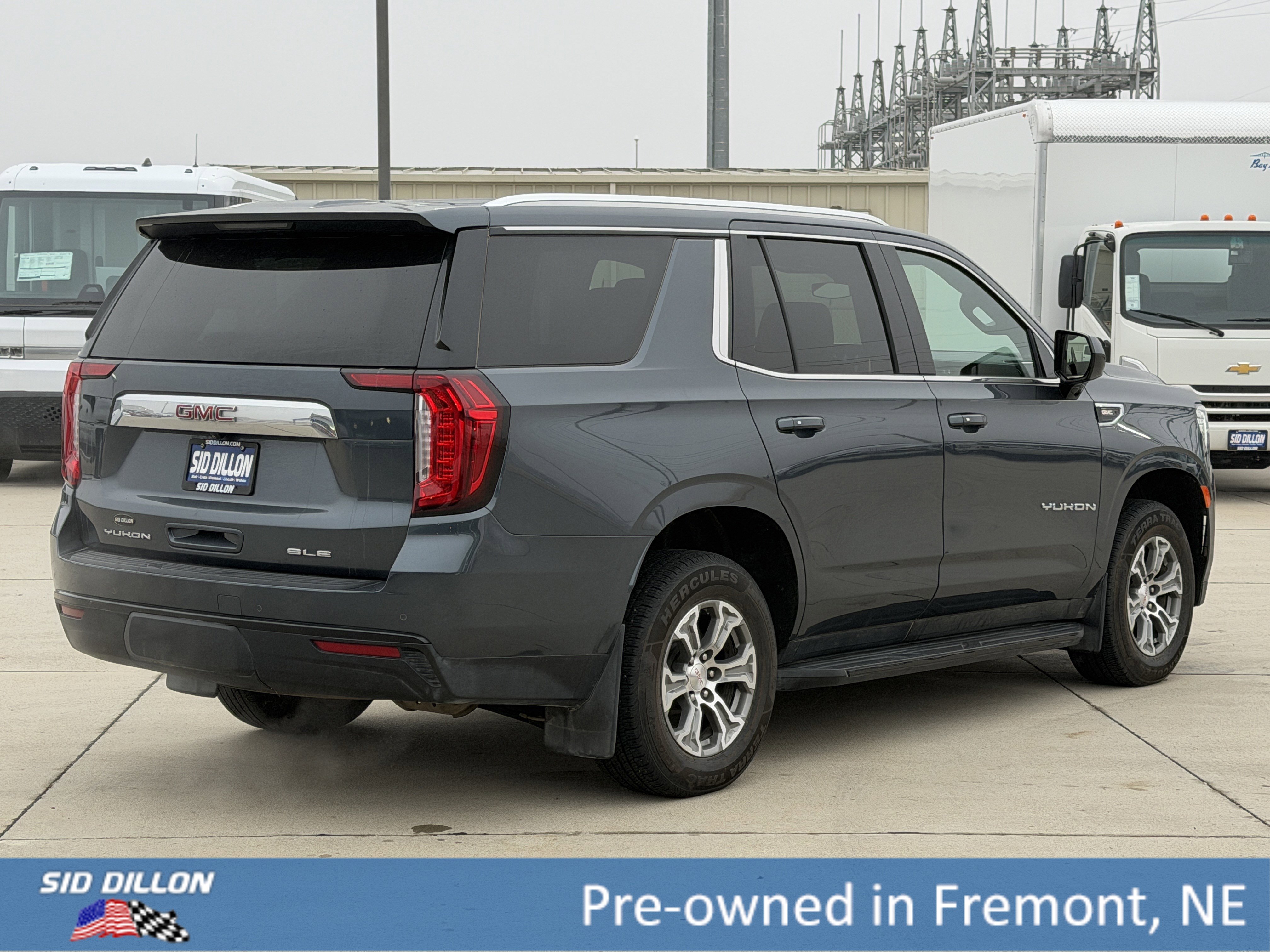 Used 2021 GMC Yukon SLE AWD/4WD image 4