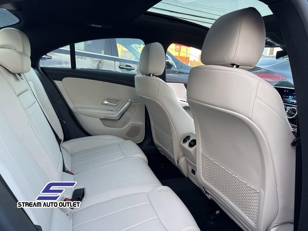 Used 2024 Mercedes-Benz CLA 250 4MATIC image 30
