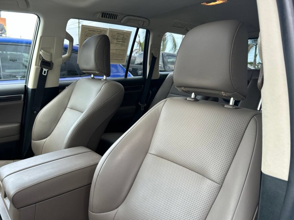 Used 2023 Lexus GX 460 Luxury w/ Sport Design Package AWD/4WD image 21