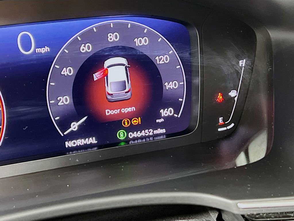 Used 2022 Honda Civic Sport Touring image 12