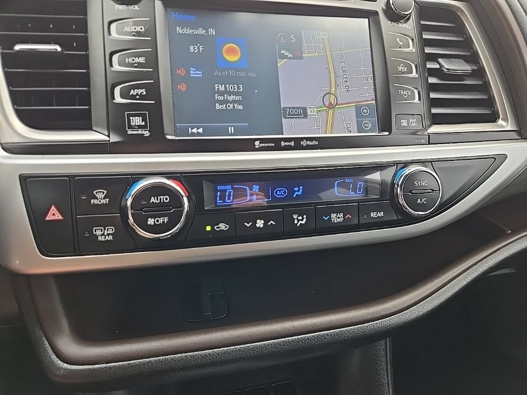 Used 2017 Toyota Highlander Limited Platinum AWD/4WD image 50