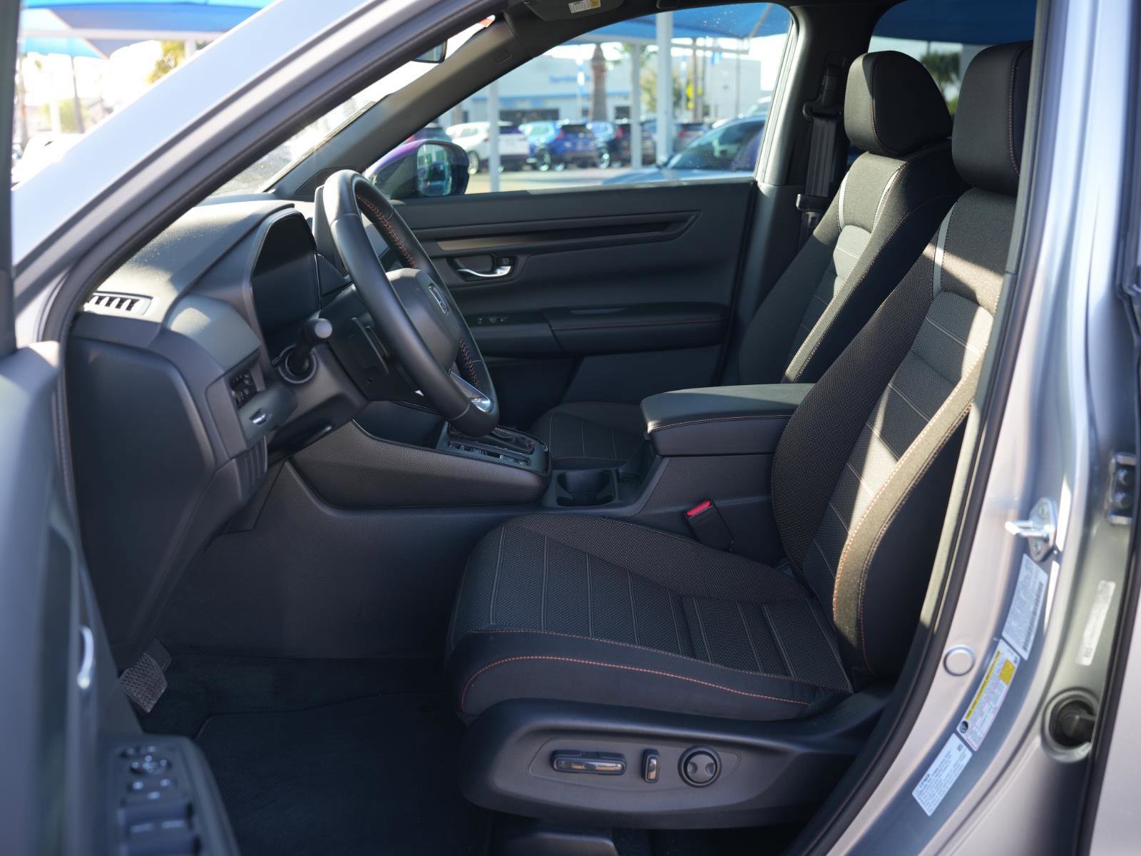 Used 2026 Honda CR-V Sport image 14