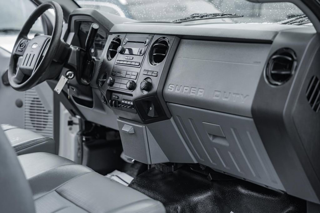 Used 2015 Ford F450 XL w/ XL Value Package image 27