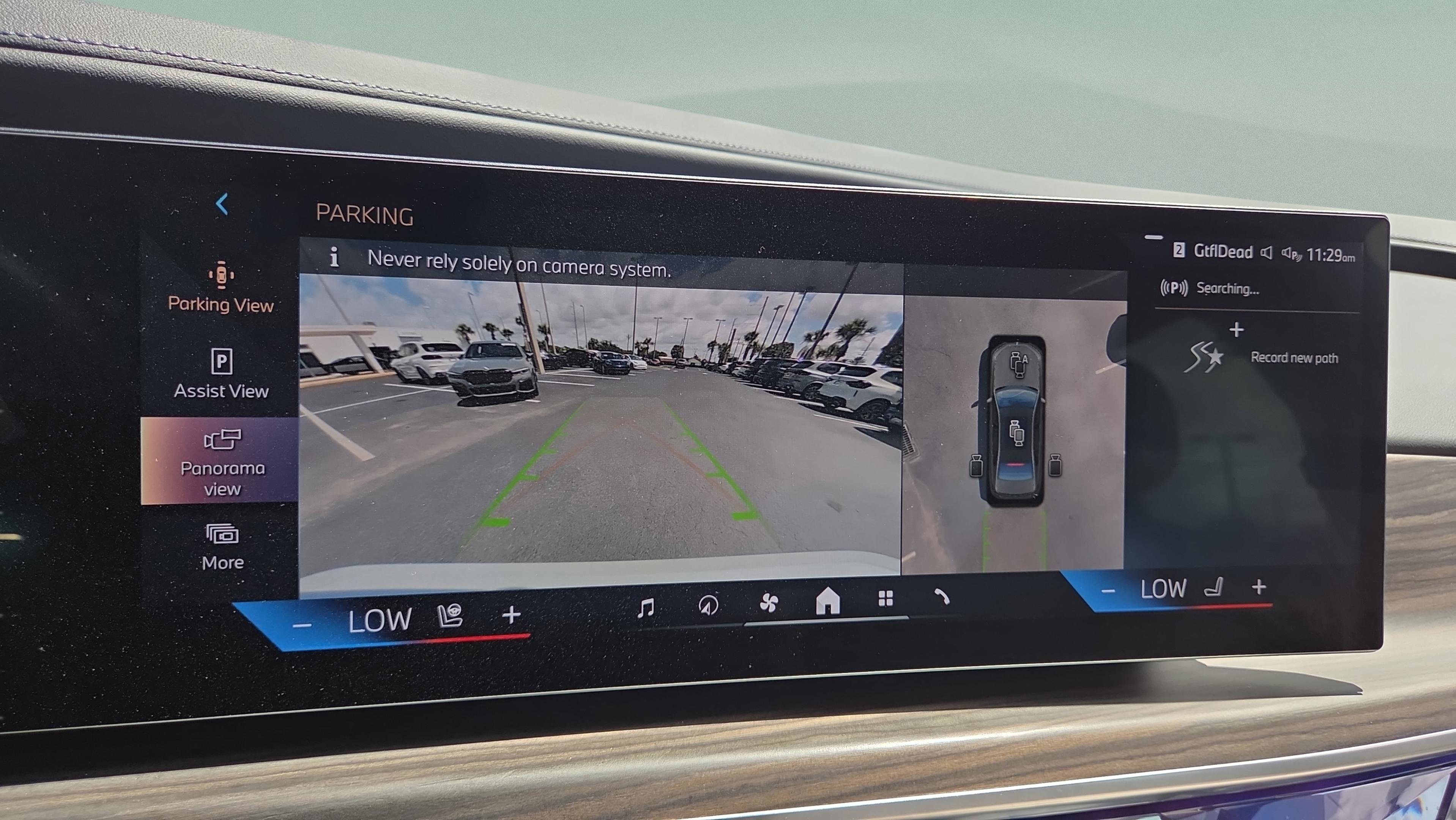 Certified 2024 BMW 740i RWD image 28
