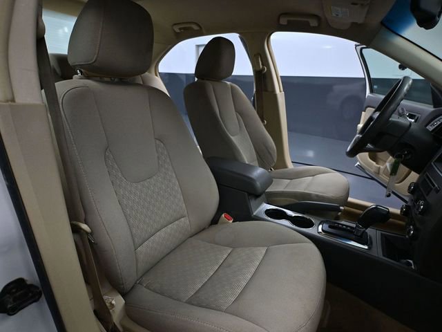 Used 2010 Ford Fusion SE FWD image 41