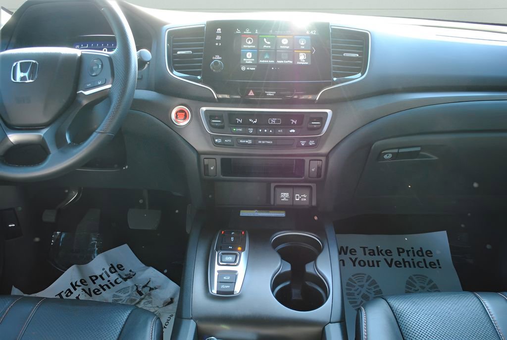 Certified 2023 Honda Passport TrailSport image 36