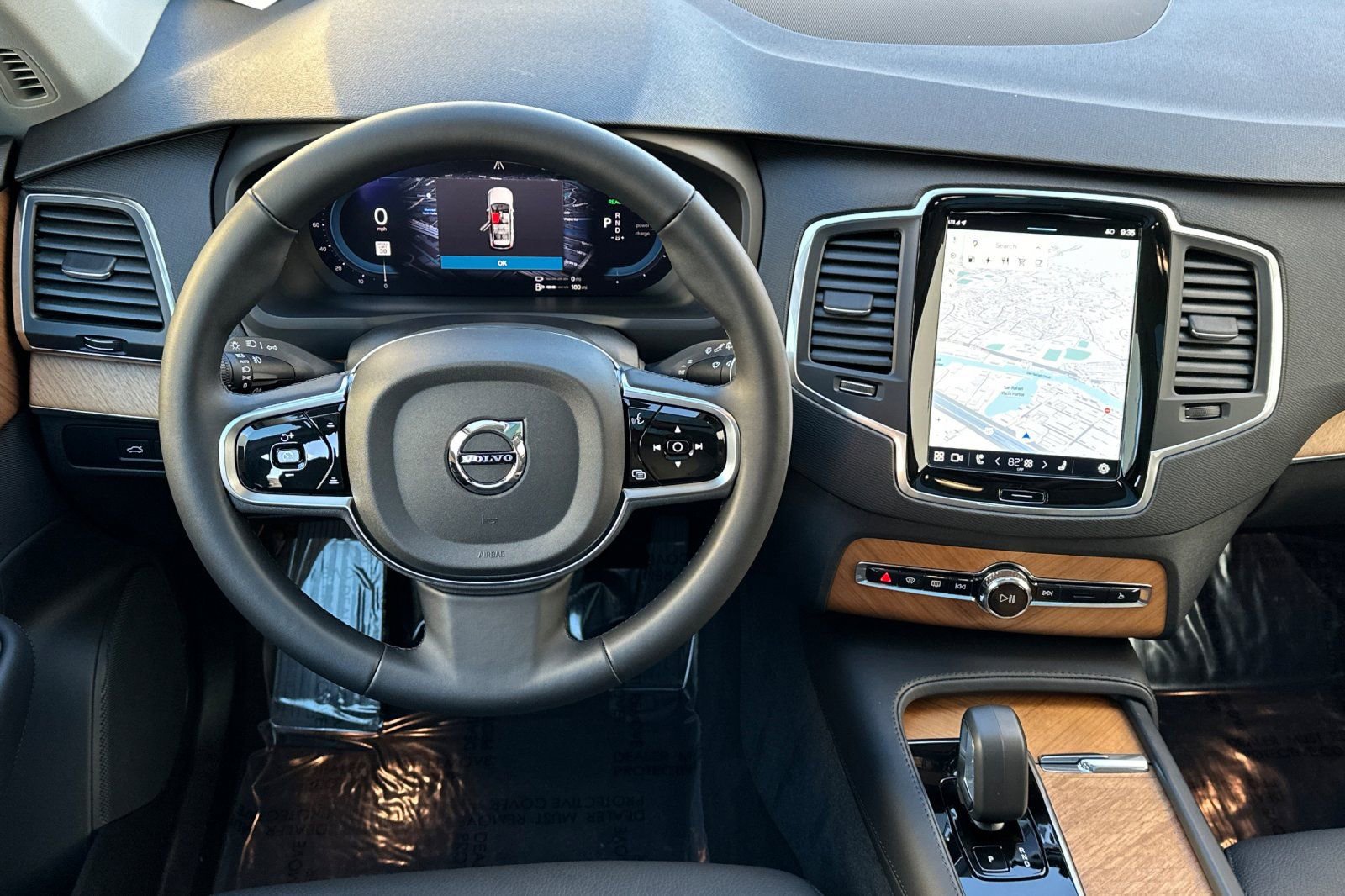 Used 2025 Volvo XC90 T8 Core w/ Climate Package image 17