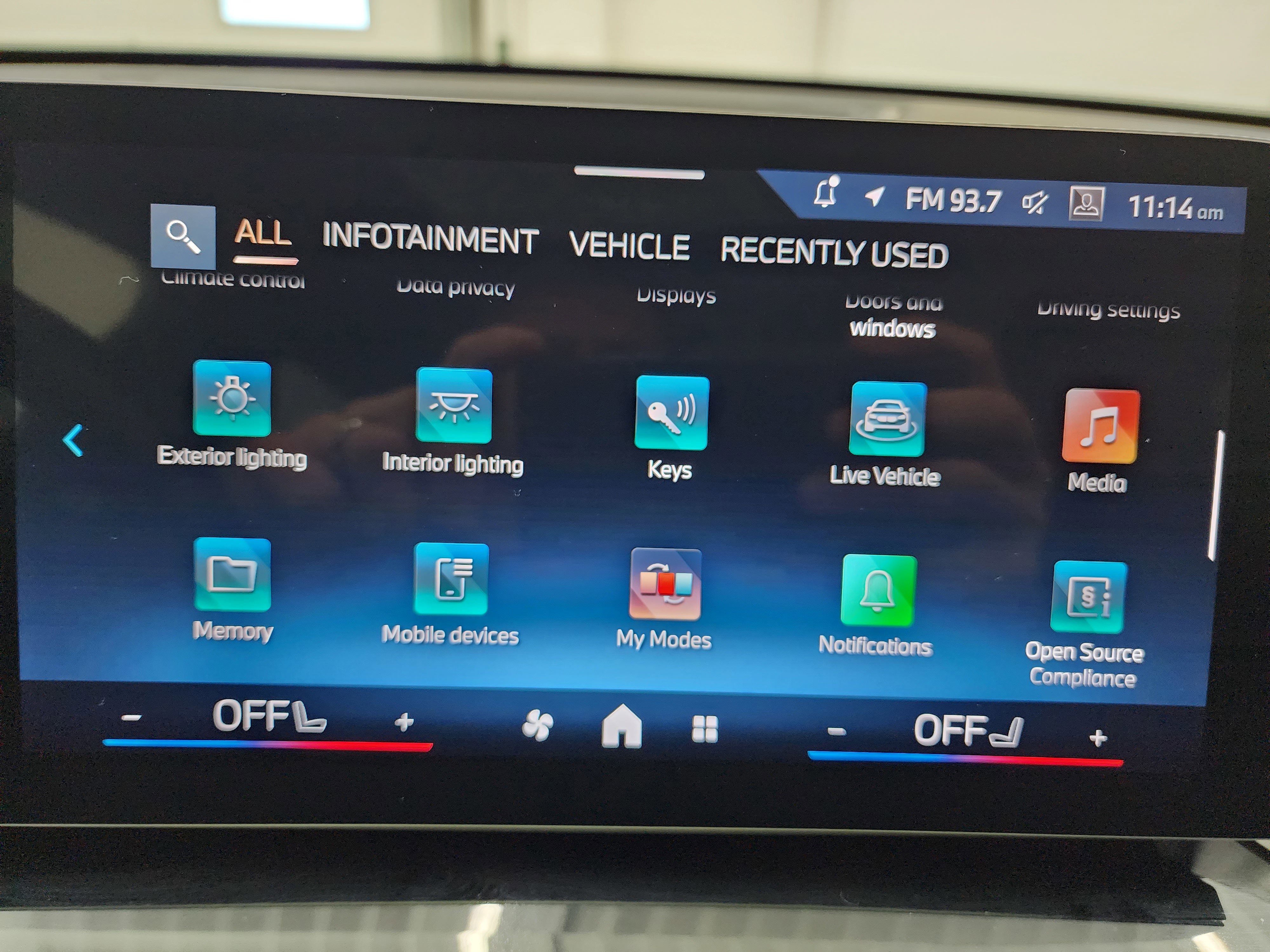 Used 2025 BMW X1 xDrive28i image 49