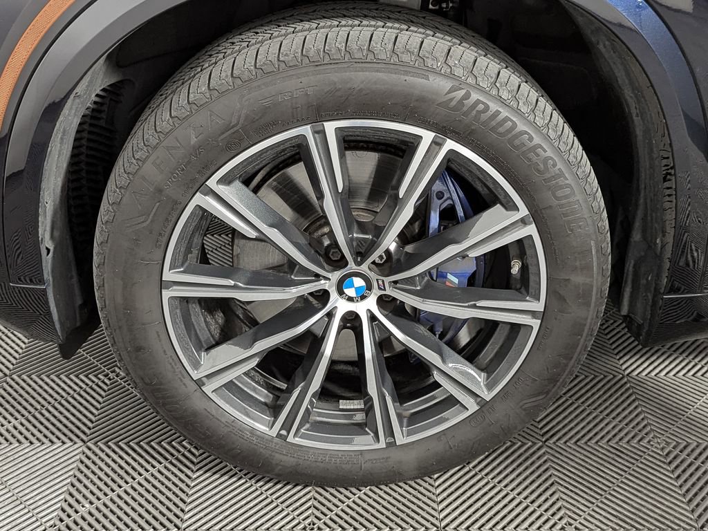 Certified 2024 BMW X5 xDrive40i w/ M Sport Package image 51