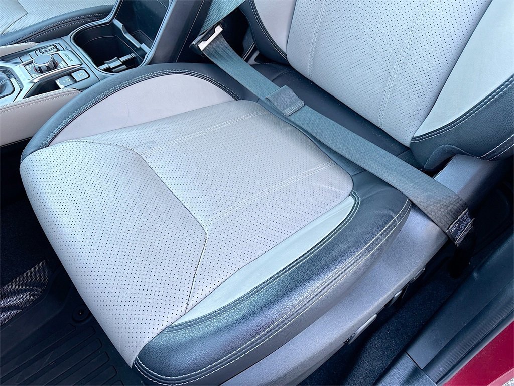 Used 2021 Subaru Forester Limited image 20