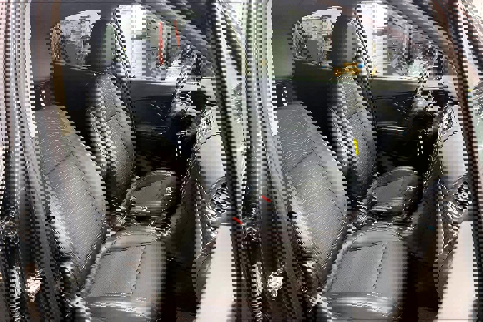 Used 2016 Buick Encore FWD image 8