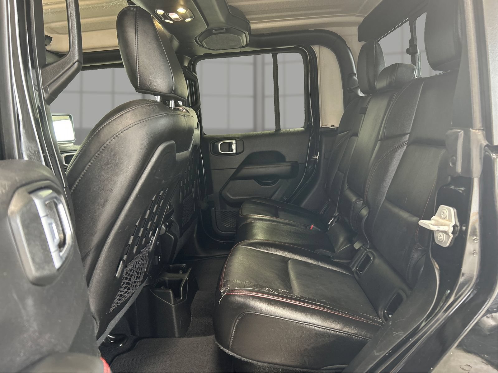 Used 2020 Jeep Gladiator Rubicon AWD/4WD image 10