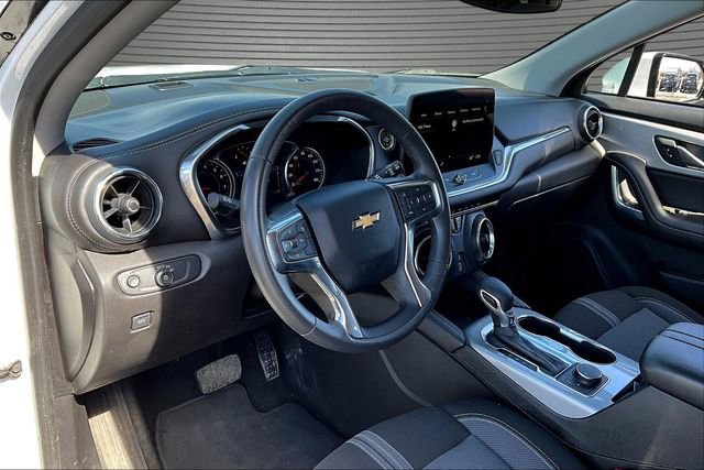 Used 2023 Chevrolet Blazer LT AWD/4WD image 16