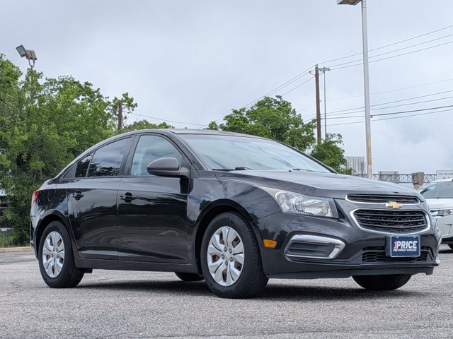 Used 2016 Chevrolet Cruze LS image 3