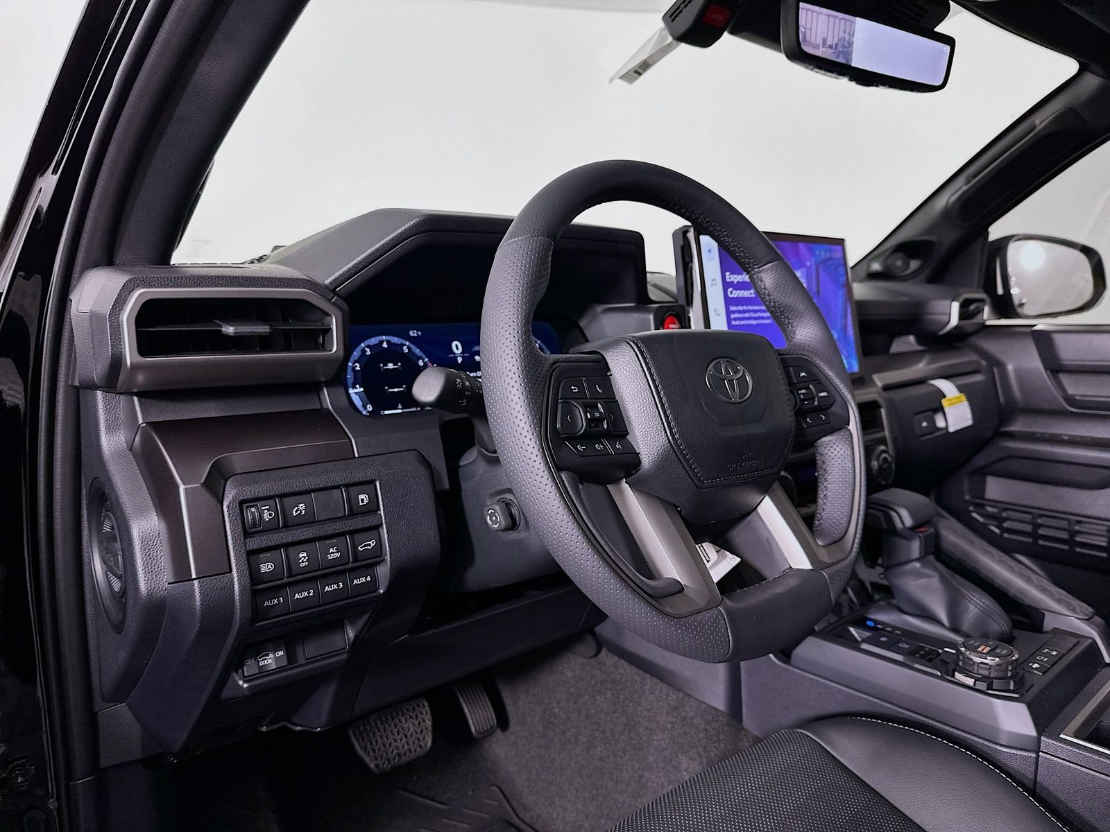 New 2025 Toyota 4Runner 4WD image 9