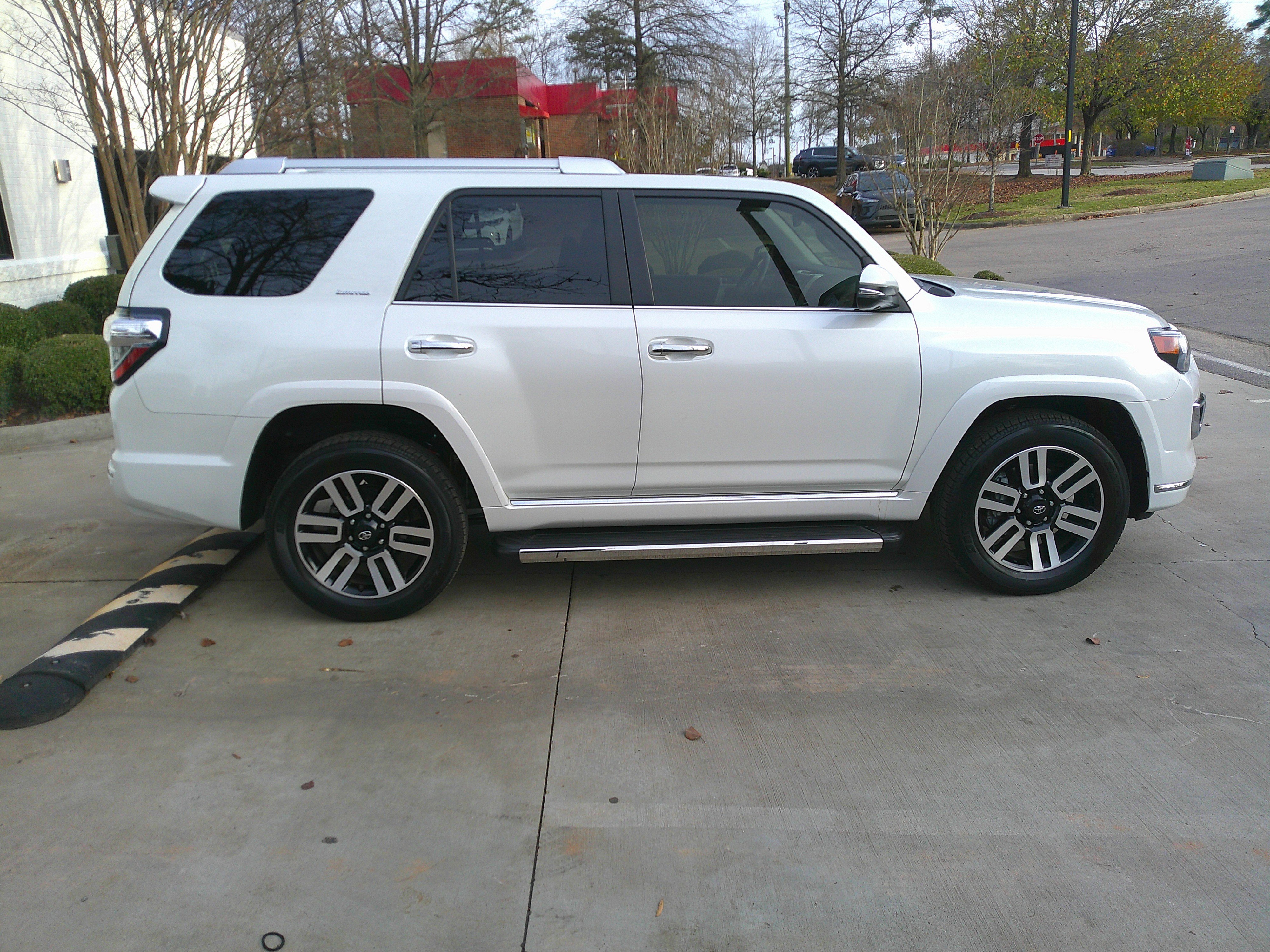 Used 2024 Toyota 4Runner Limited image 14