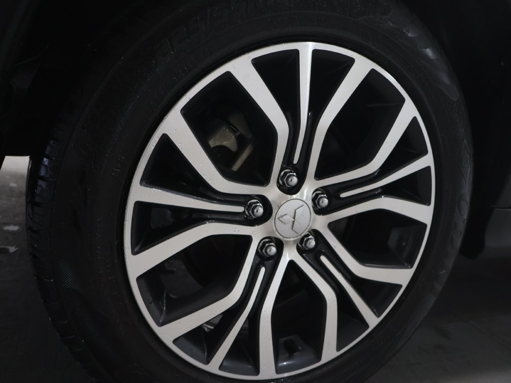 Used 2019 Mitsubishi Outlander Sport ES AWD/4WD image 31