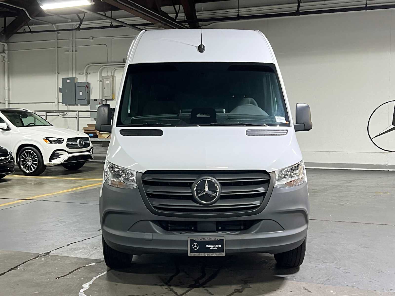 New 2025 Mercedes-Benz eSprinter 170 Cargo image 8