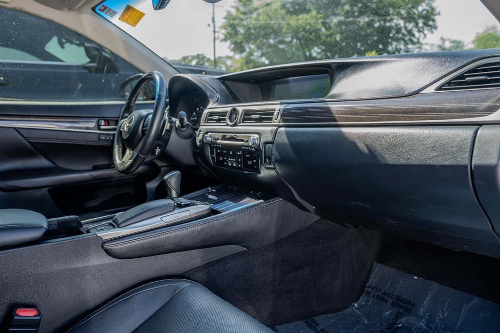 Used 2016 Lexus GS 350 RWD image 32