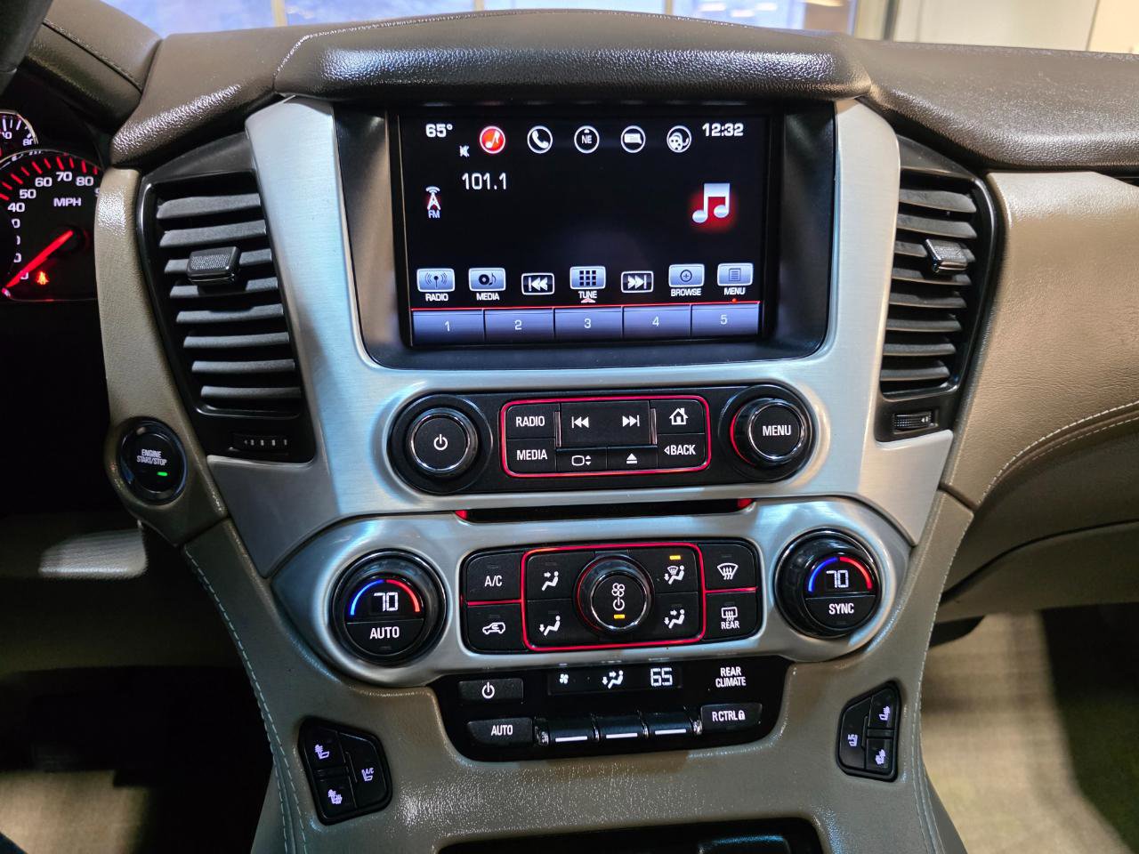 Used 2016 GMC Yukon SLT w/ Open Road Package image 35