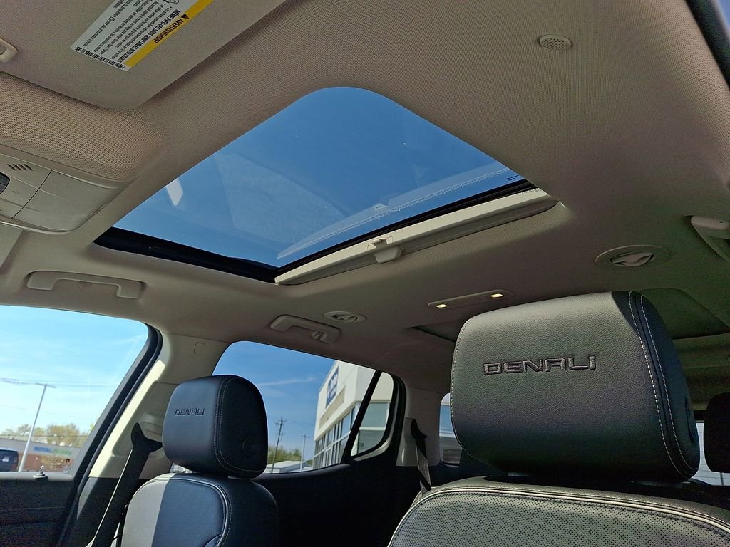 Used 2020 GMC Acadia Denali w/ Trailering Package image 14