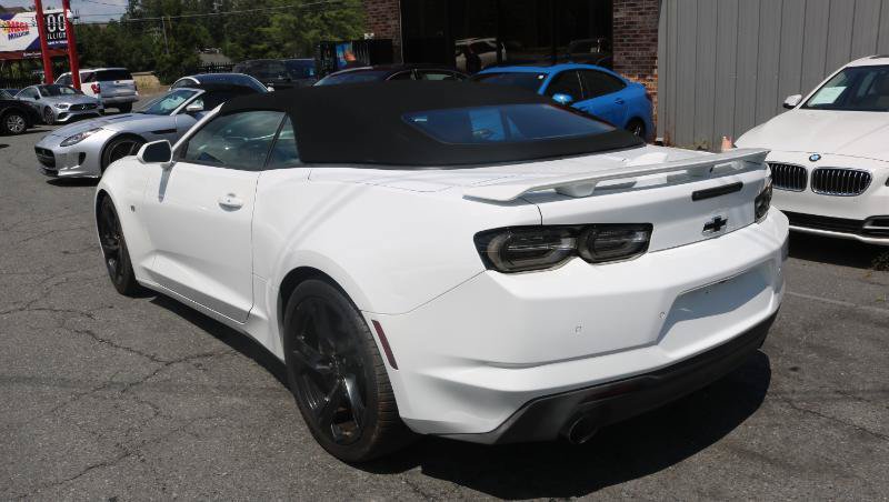 Used 2020 Chevrolet Camaro SS RWD image 5