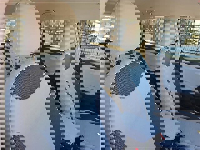 New 2025 Volkswagen Taos SE image 22