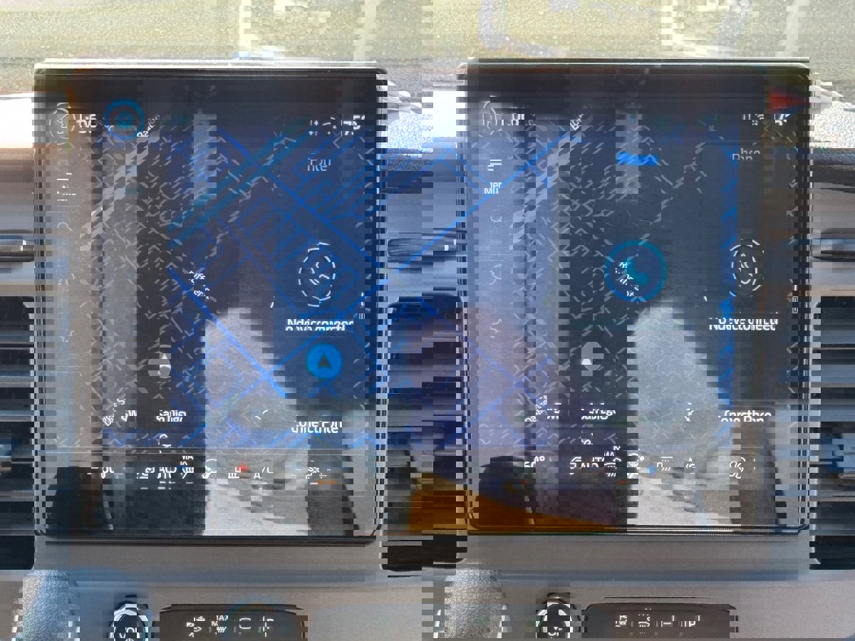 Used 2022 Ford Transit 350 XLT image 21