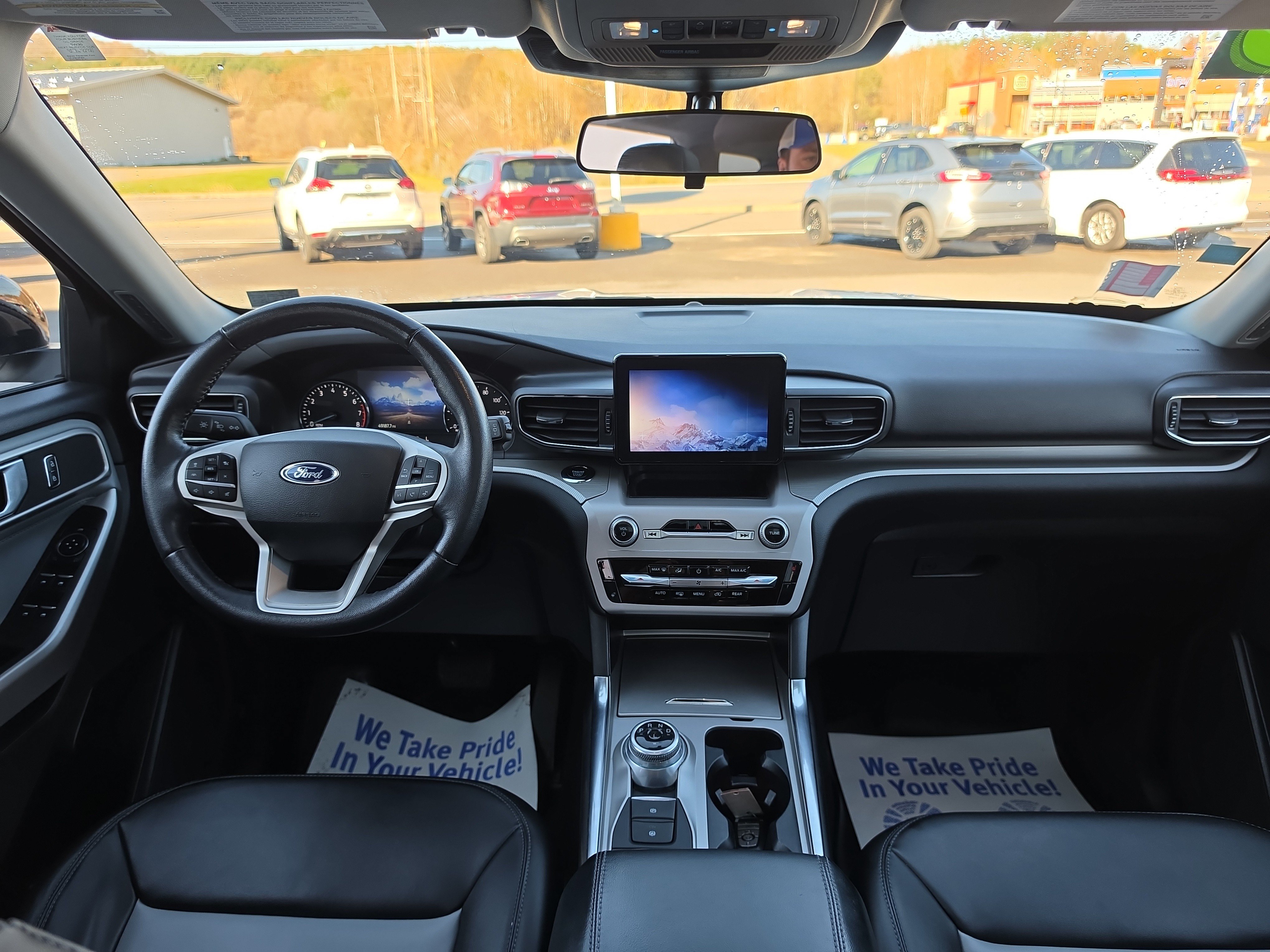 Used 2023 Ford Explorer XLT w/ Equipment Group 202A AWD/4WD image 16