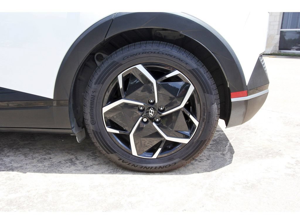 Certified 2024 Hyundai Ioniq 5 SE RWD image 33