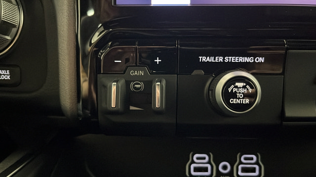 New 2027 RAM 1500 Laramie w/ Night Edition AWD/4WD image 32