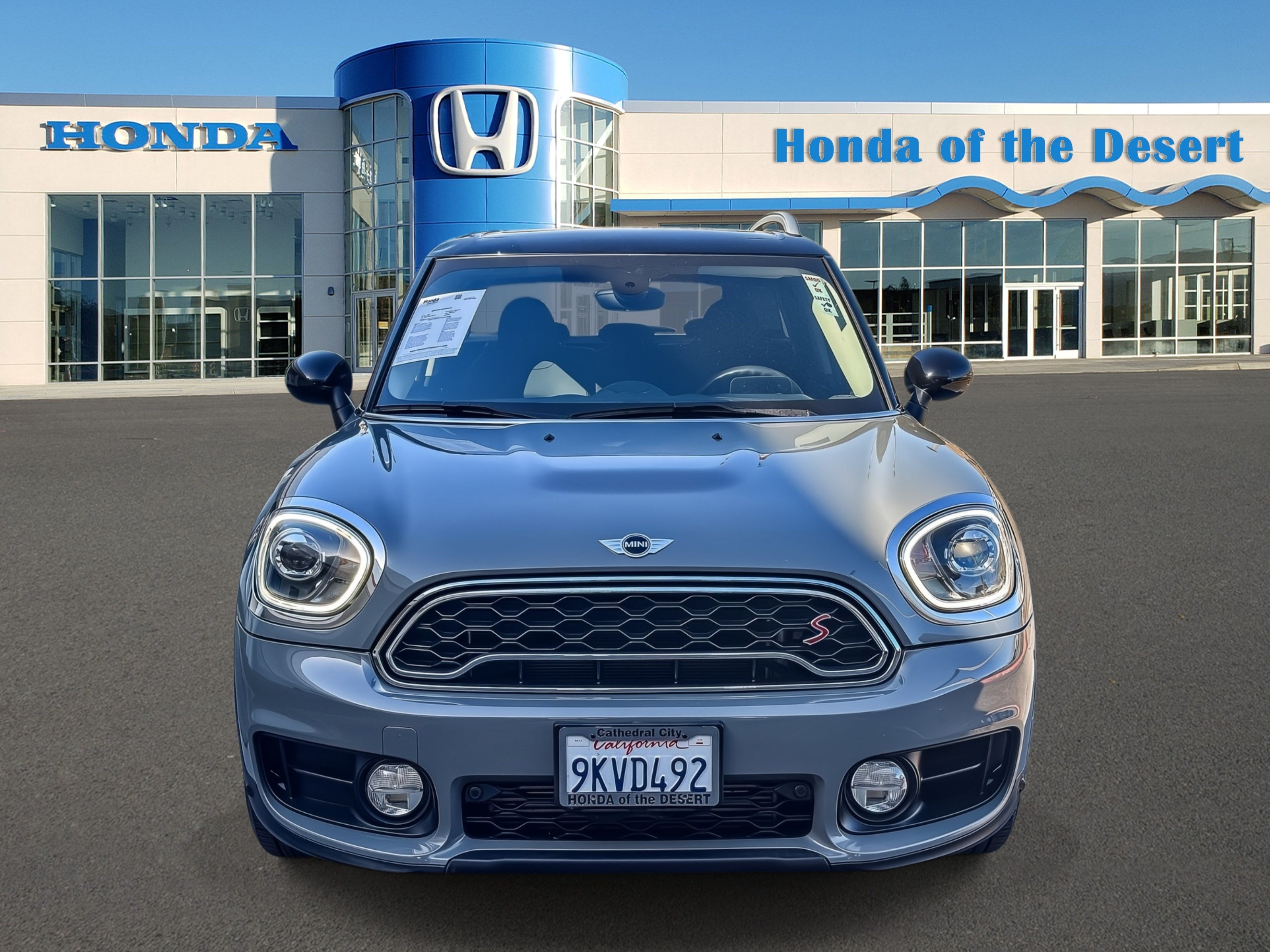 Used 2018 MINI Cooper Countryman S FWD image 2