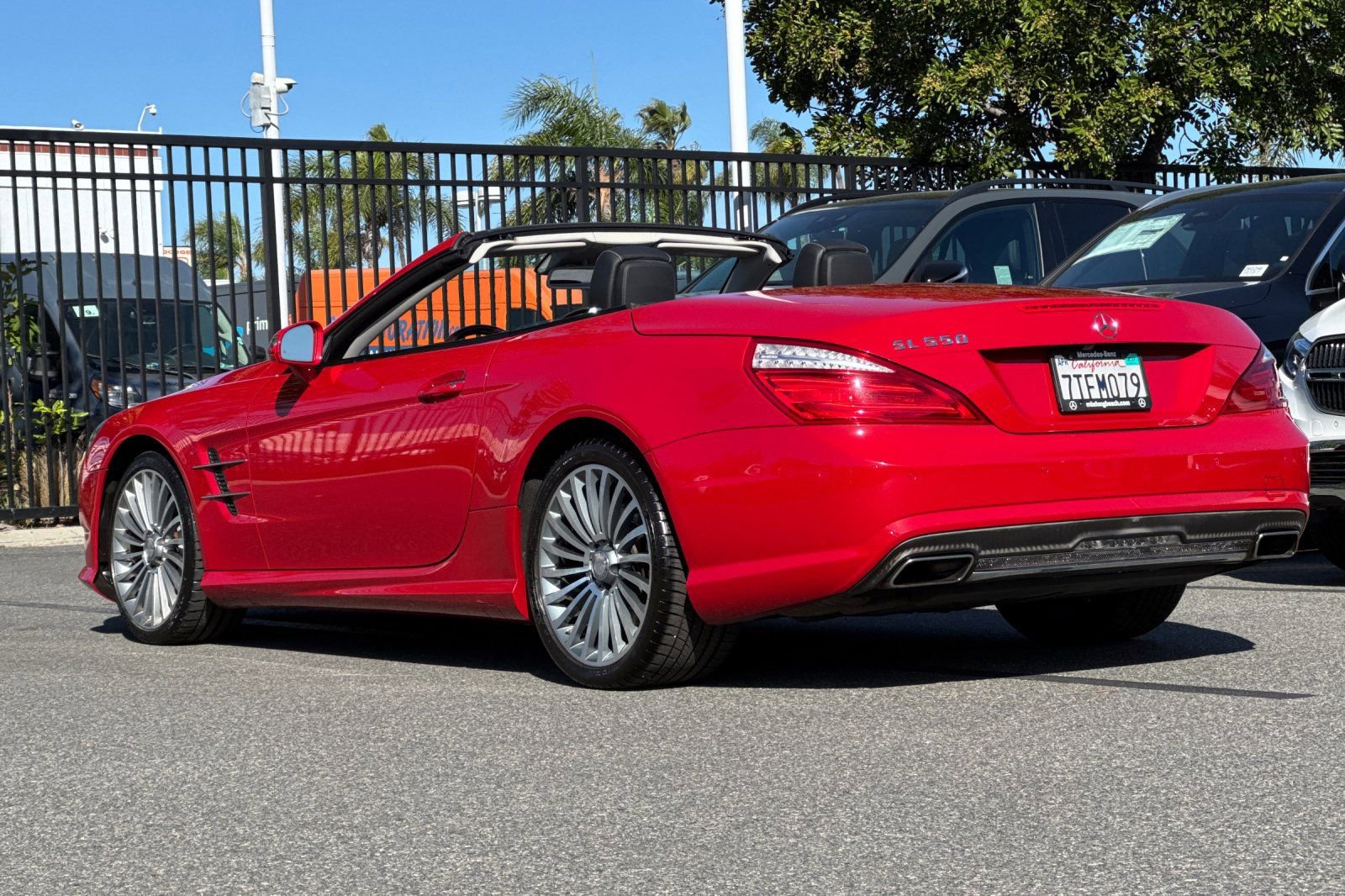 Used 2013 Mercedes-Benz SL 550 image 6