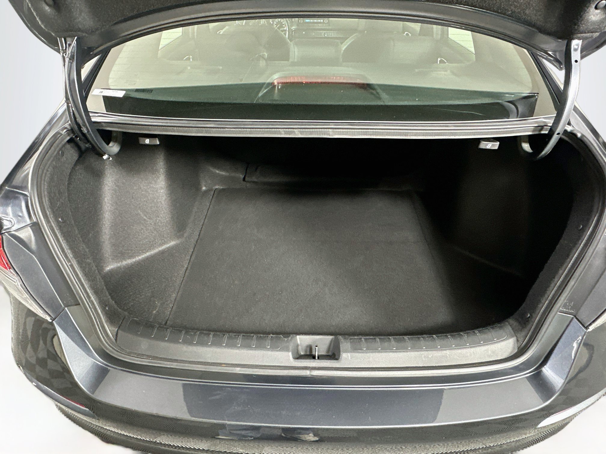 Used 2025 Honda Civic Sport image 27