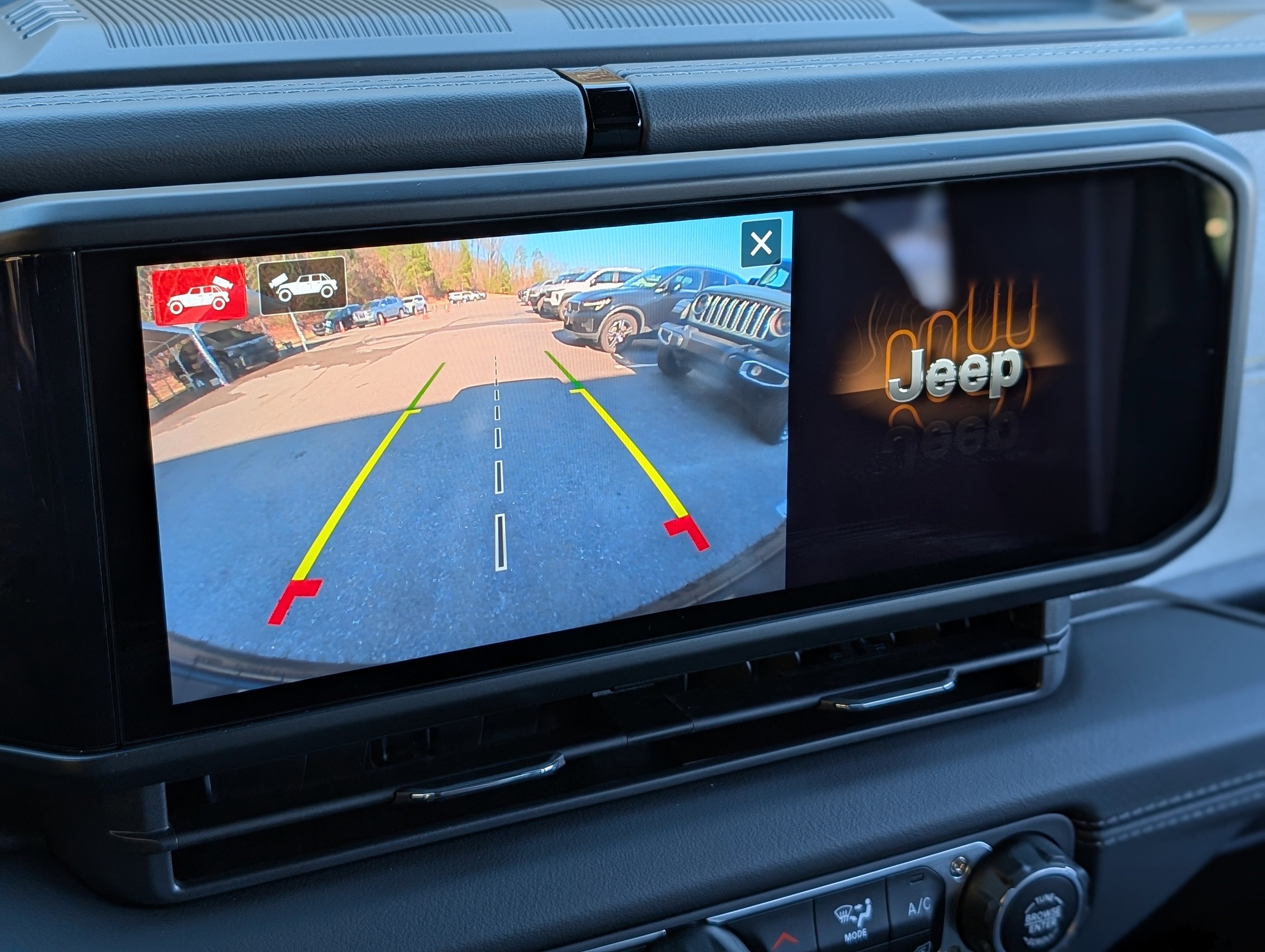 Used 2025 Jeep Wrangler Backcountry image 28