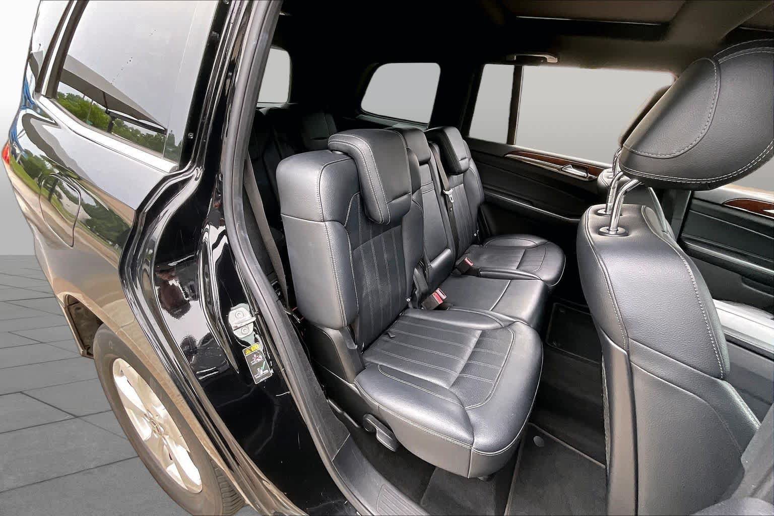Used 2019 Mercedes-Benz GLS 450 4MATIC image 19