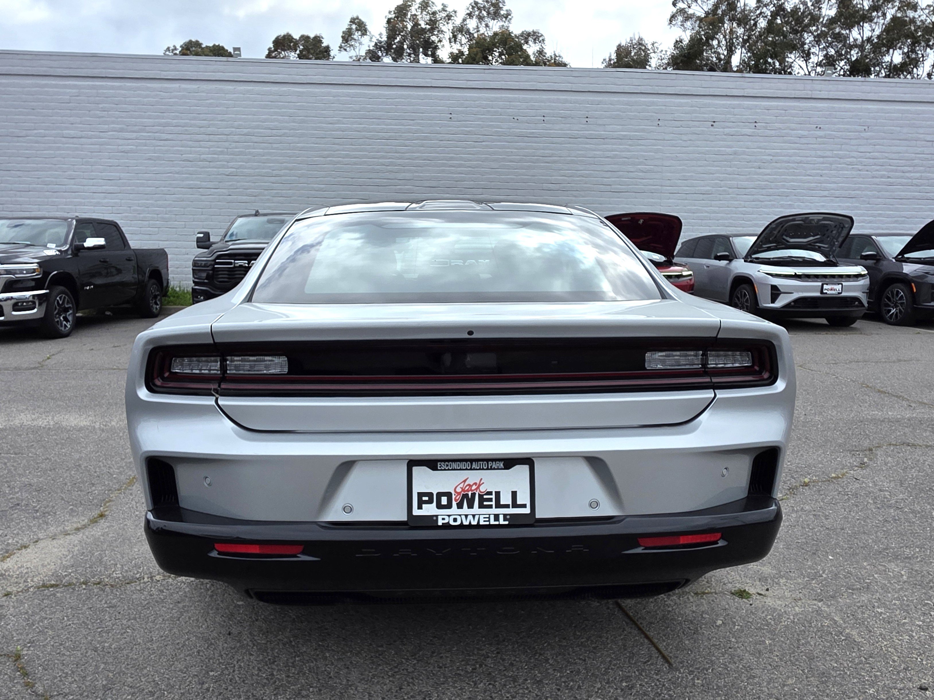 New 2025 Dodge Charger R/T w/ Sun & Sound Package AWD/4WD image 4